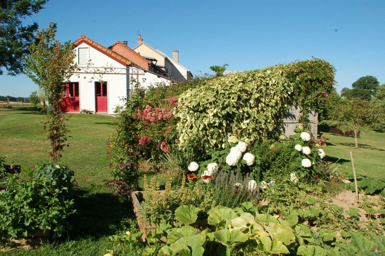 B&B La Maison Des Collines Autour Chambres D'Hotes La Chapelle  المظهر الخارجي الصورة